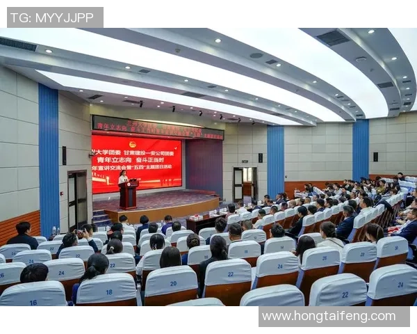 长崎高中足球队奋勇拼搏展现青春风采助力校园体育文化发展